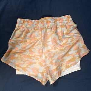 Fabletics Orange and Cream Athletic Shorts Lightweight Moisture-Wicking